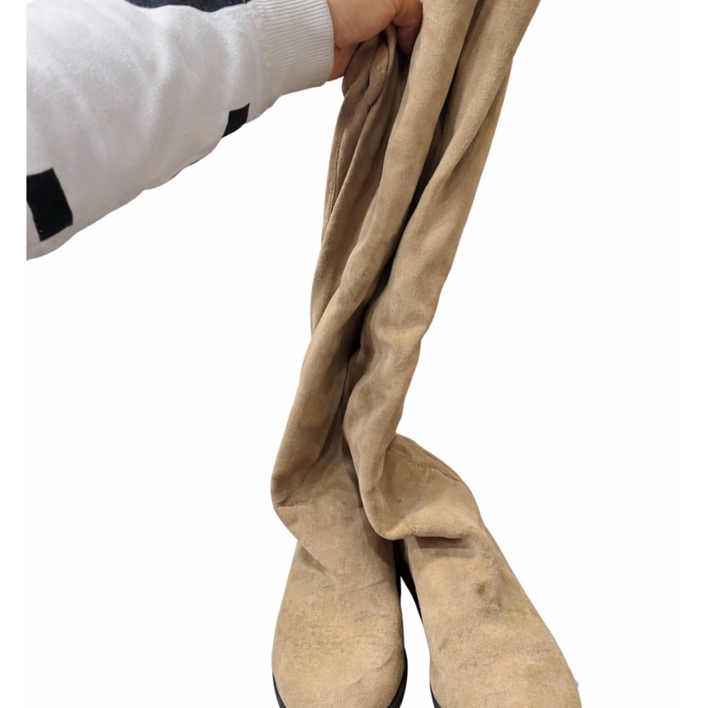 Lucky Brand Women's Tan suede 7.5 Shoes